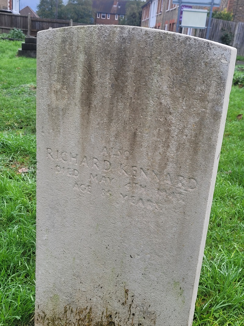 Grave marker of Richard Kennard in the Annunciation Church Chislehurst