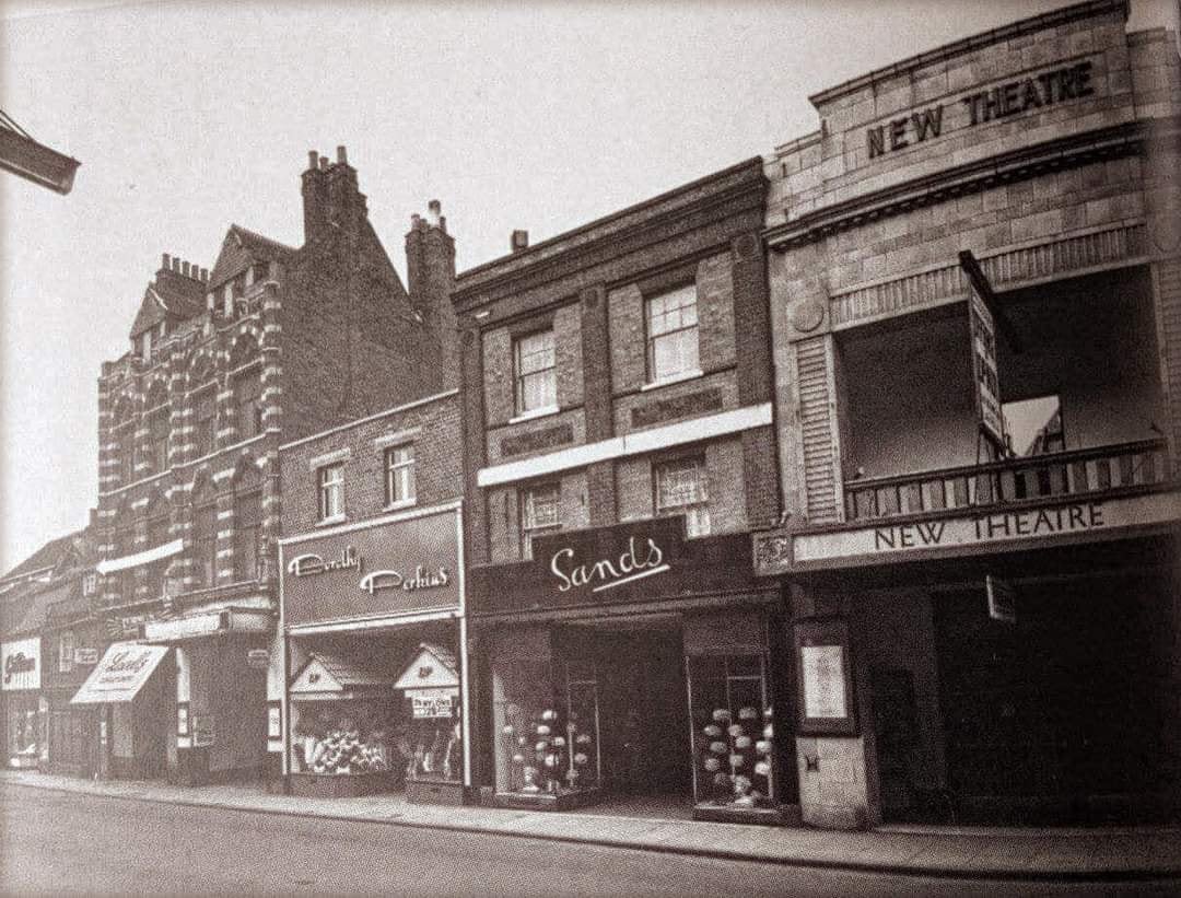 To Be Or Not To Be A History of Bromley's Theatres Bromley
